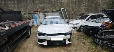 2022, Kia / ev6, 33133 км., electric