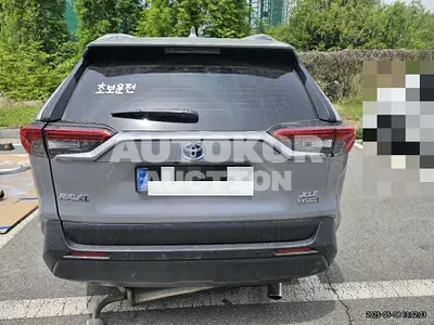 2024, Toyota / RAV4, 2752 км., hybrid