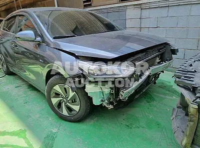 2019, Hyundai / Ioniq, VIN: KMHC851CGKU098415, 76531 км., hybrid