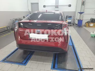 2018, Toyota / Prius, VIN: JTDKBRFU6J3083659, 90242 км., hybrid