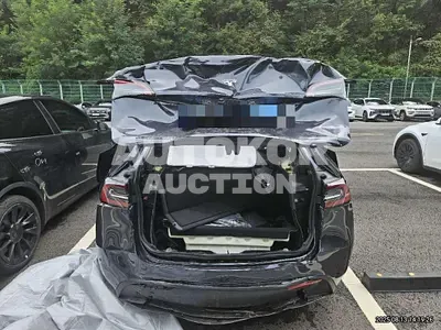 2024, Tesla / Model Y, 24367 км., electric