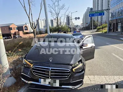 2021, Mercedes-Benz / E 250, 60231 км., gas