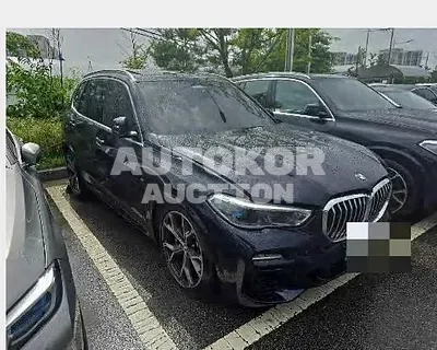 2021, BMW / 545, 19573 км., hybrid, 2998 куб.см.