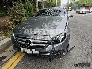 2019, Mercedes-Benz / E 300, 111984 км., gas