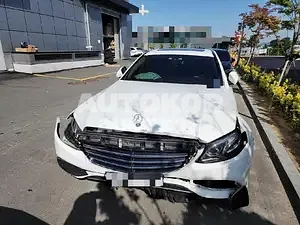 2016, Mercedes-Benz / E 220, 121629 км., diesel, 2000 куб.см.