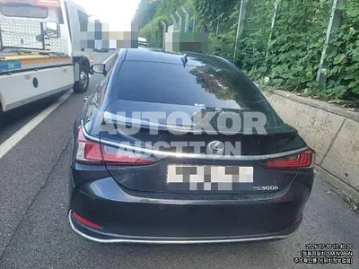 2024, Lexus / es300h, 92000 км., hybrid