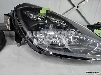 2022, Porsche / Cayenne, unknown