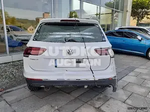 2020, Volkswagen / Tiguan, VIN: WVGZZZ5NZLW909219, 15297 км., diesel