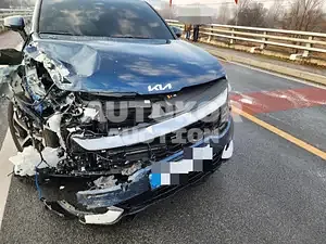 2022, Kia / Sportage, VIN: KNAPX81GBPK036395, 10000 км., hybrid, 1600 куб.см.
