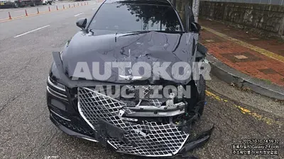 2022, Genesis / G80, 37935 км., gas, 3500 куб.см.