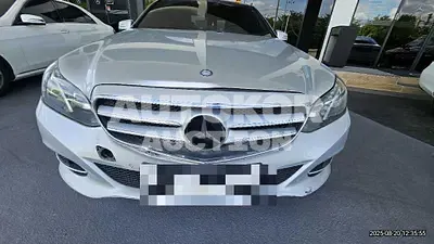 2015, Mercedes-Benz / E 300, 200255 км., gas