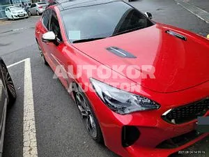 2018, Kia / Stinger, VIN: KNAE751CDKS045266, 42420 км., gas