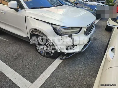 2020, Volvo / XC40, 98050 км., gas