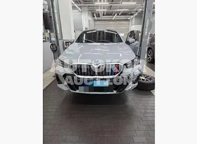 2024, BMW / i5, 7294 км., electric, 210 куб.см.