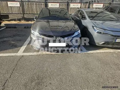 2018, Toyota / Camry, VIN: JTNB11HKXJ3055875, 196551 км., gas