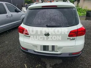 2016, Volkswagen / Tiguan, VIN: WVGZZZ5NZGW035825, 40000 км., diesel, 1968 куб.см.