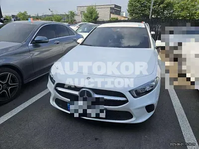 2023, Mercedes-Benz / A 220, gas