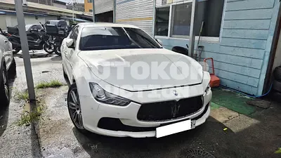 2017, Toyota / Sera, VIN: ZAM57RTG8H1197743, 121890 км., gas, 2979 куб.см.