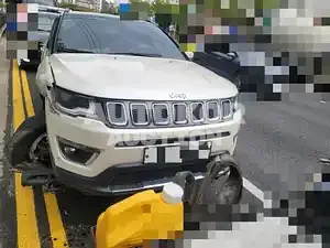 2019, Jeep / Compass, VIN: 3C4NJDCB8KT598187, 120000 км., diesel