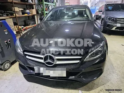 2017, Mercedes-Benz / C 200, 130853 км., gas