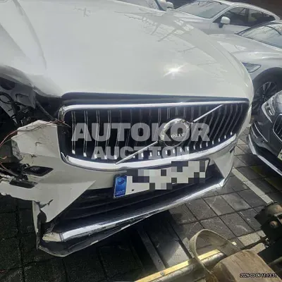 2024, Volvo / XC60, 46253 км., gas