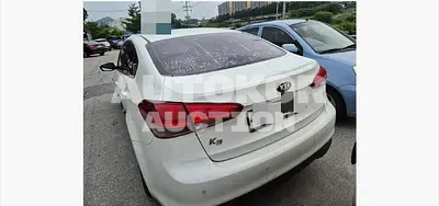 2016, BMW / Z1, 96061 км., gas, 1591 куб.см.