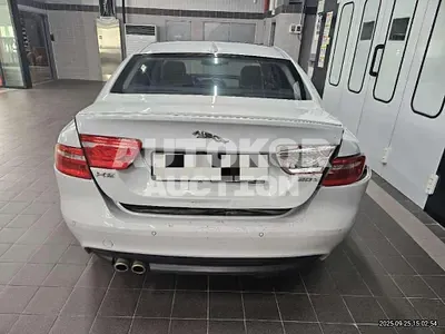 2016, Jaguar / XE, 73349 км., diesel, 2000 куб.см.