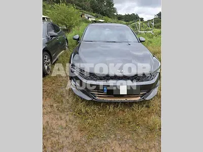 2020, BMW / B5, 71089 км., gas, 1600 куб.см.