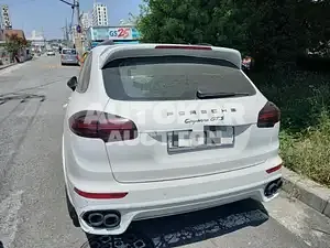 2015, Porsche / Cayenne, VIN: WP1AD2929GLA71861, 102011 км., gas, 3604 куб.см.