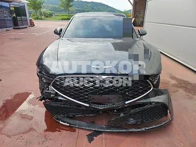 2022, Genesis / G90, 50565 км., gas, 3500 куб.см.