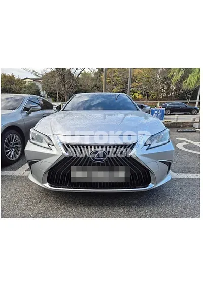 2018, Lexus / es300h, 160000 км., hybrid, 2487 куб.см. 2018, Lexus / es300h, 160000 км., hybrid, 2487 куб.см.