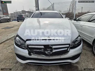 2020, Mercedes-Benz / e300, VIN: W1KZF4JB2LA854585, 65868 км., gas, 1991 куб.см.