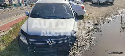 2015, Volkswagen / Tiguan, VIN: WVGZZZ5NZFW613026, diesel