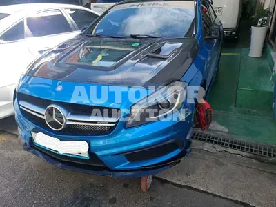 2015, Mercedes-Benz / A 45 AMG, VIN: WDDBF5CB2FJ393316, gas