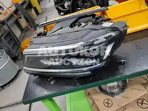 2018, Volkswagen / Tiguan, VIN: WVGZZZ5NZJW938549, unknown