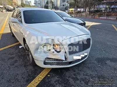 2015, Bentley / Flying Spur, VIN: SCBET53W1FC046358, 105700 км., gas