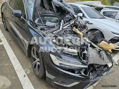 2020, Volvo / S60, 100000 км., gas