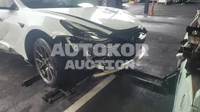 2021, Tesla / Model 3, VIN: 5YJ3E1EB7MF946960, 40829 км., electric