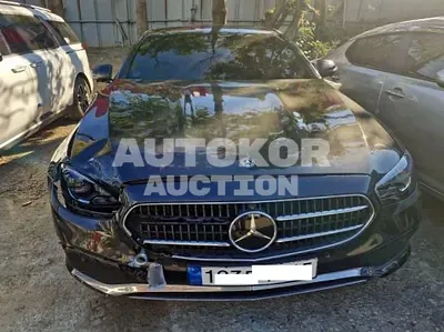 2021, Mercedes-Benz / e350, VIN: W1KZF8GB4MA955708, 111786 км., gas