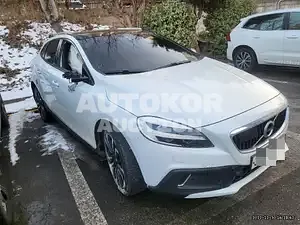 2017, Volvo / V40, 111542 км., diesel