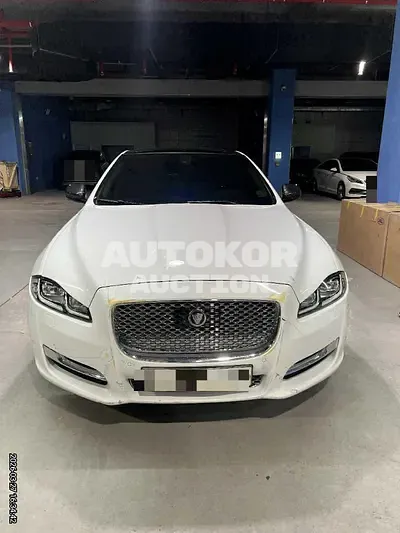 2016, Jaguar / XJ, 180038 км., diesel, 3000 куб.см.