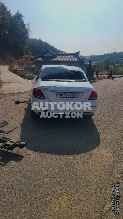 2018, Mercedes-Benz / E 220, VIN: WDDZF0FB9JA464274, 297795 км., diesel