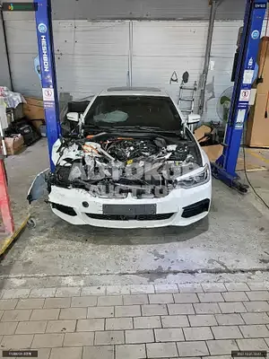 2020, BMW / 530, VIN: WBAJS9108LCE24983, hybrid