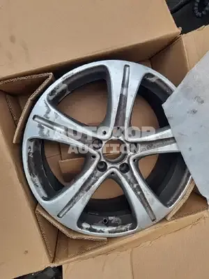 2016, Mercedes-Benz / E 200, unknown