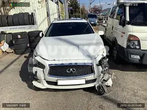 2015, Infiniti / Q50, VIN: JNKDV71E4FM530915, 216995 км., diesel