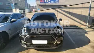 2019, MINI / Clubman, VIN: WMWLN5106K2H75890, gas