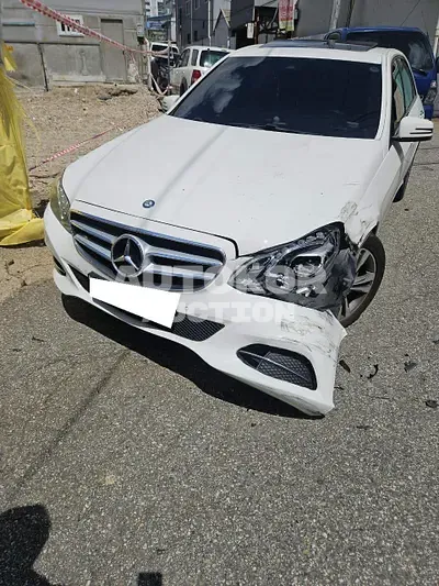 2015, Mercedes-Benz / E 220, VIN: WDDHF0AB8GB236031, diesel