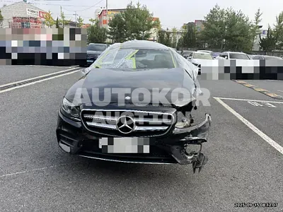 2017, Mercedes-Benz / E 300, 126560 км., gas