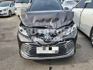 2018, Toyota / Camry, VIN: JTNB21HK1J3011776, 67701 км., hybrid
