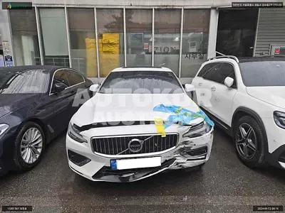 2021, Volvo / S60, VIN: 7JRZSL12DNG160128, hybrid